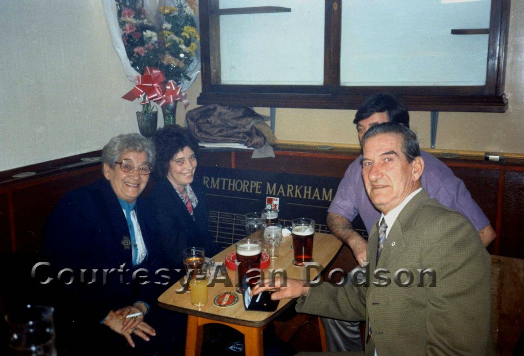 Colin Finlay & Wife,Lynn(nee Reeves) John Mathews?